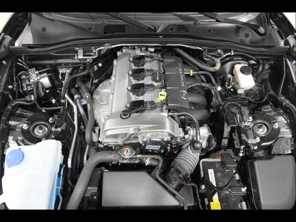 2025 Mazda MX-5 Miata Grand Touring - Photo 21