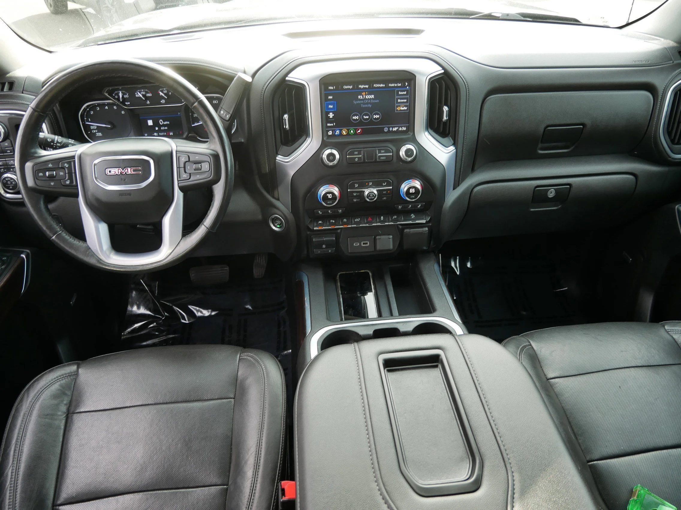 Certified Used 2020 Onyx Black GMC SLT image 10