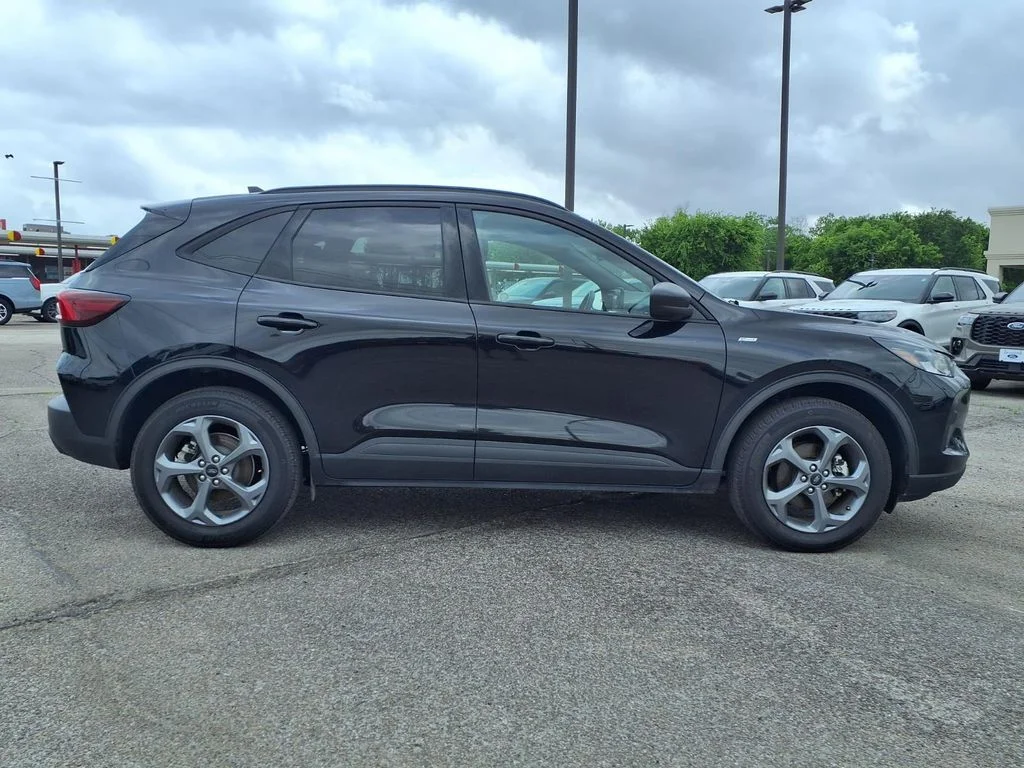 Used 2025 Black Ford ST-Line image 16