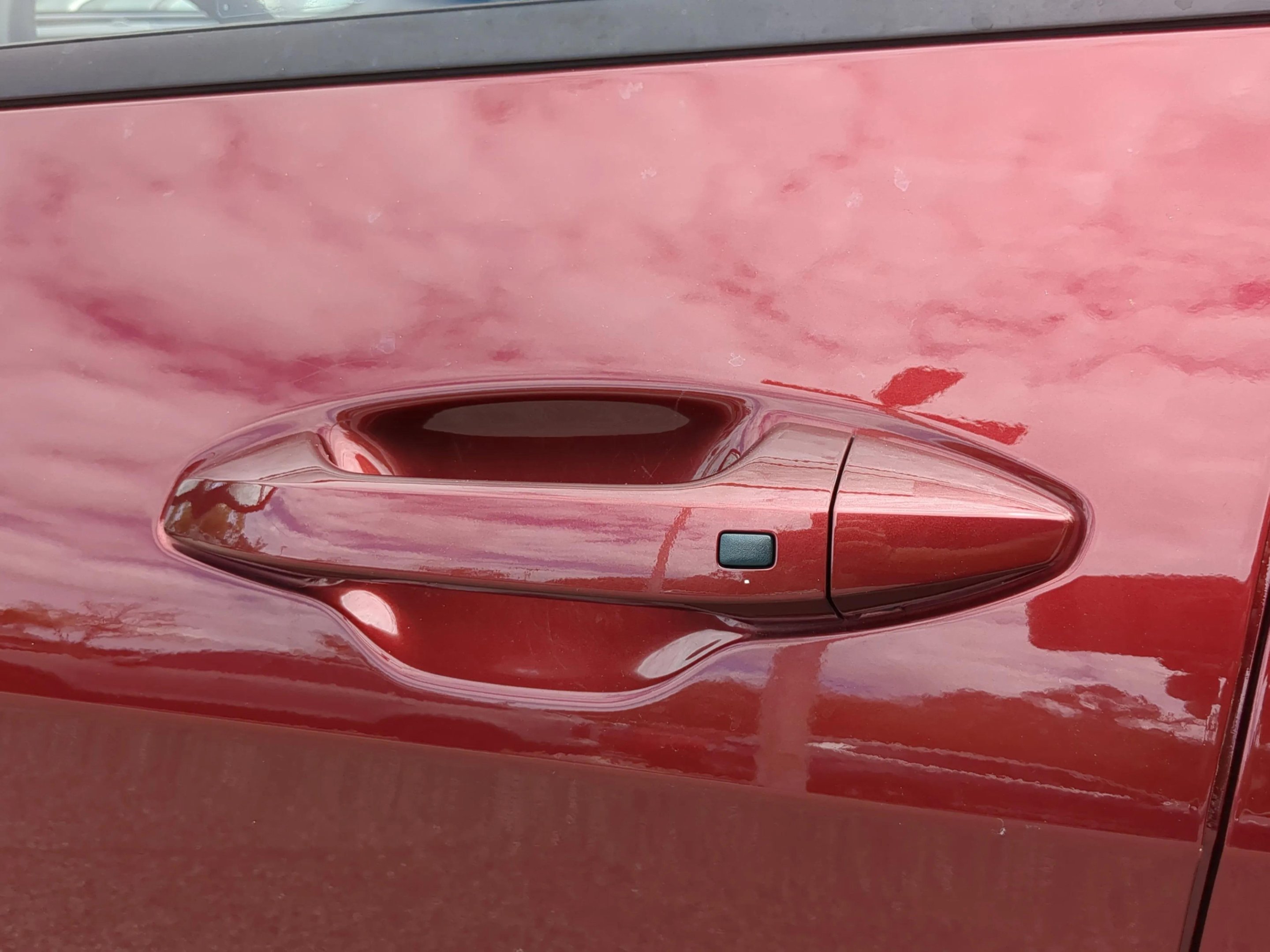 Used 2024 Red Kia X-Line image 37
