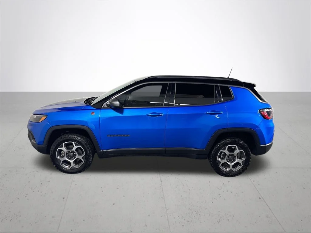 Used 2022 Blue Jeep Trailhawk image 9