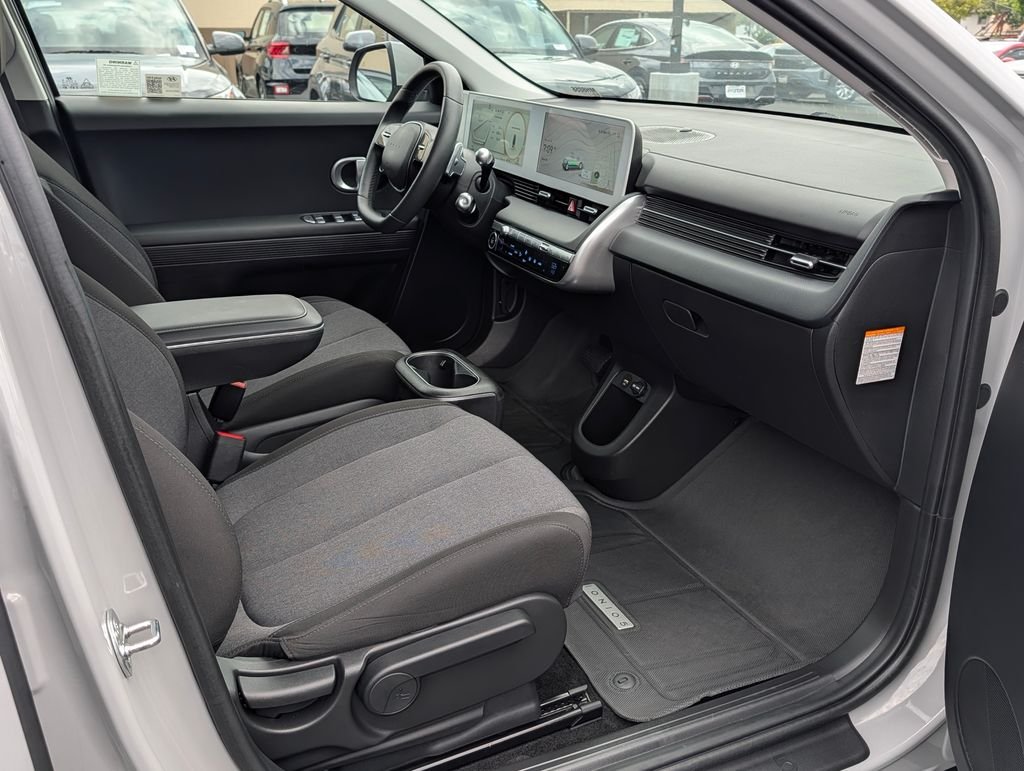 2024 Hyundai IONIQ 5 SEL - Photo 9