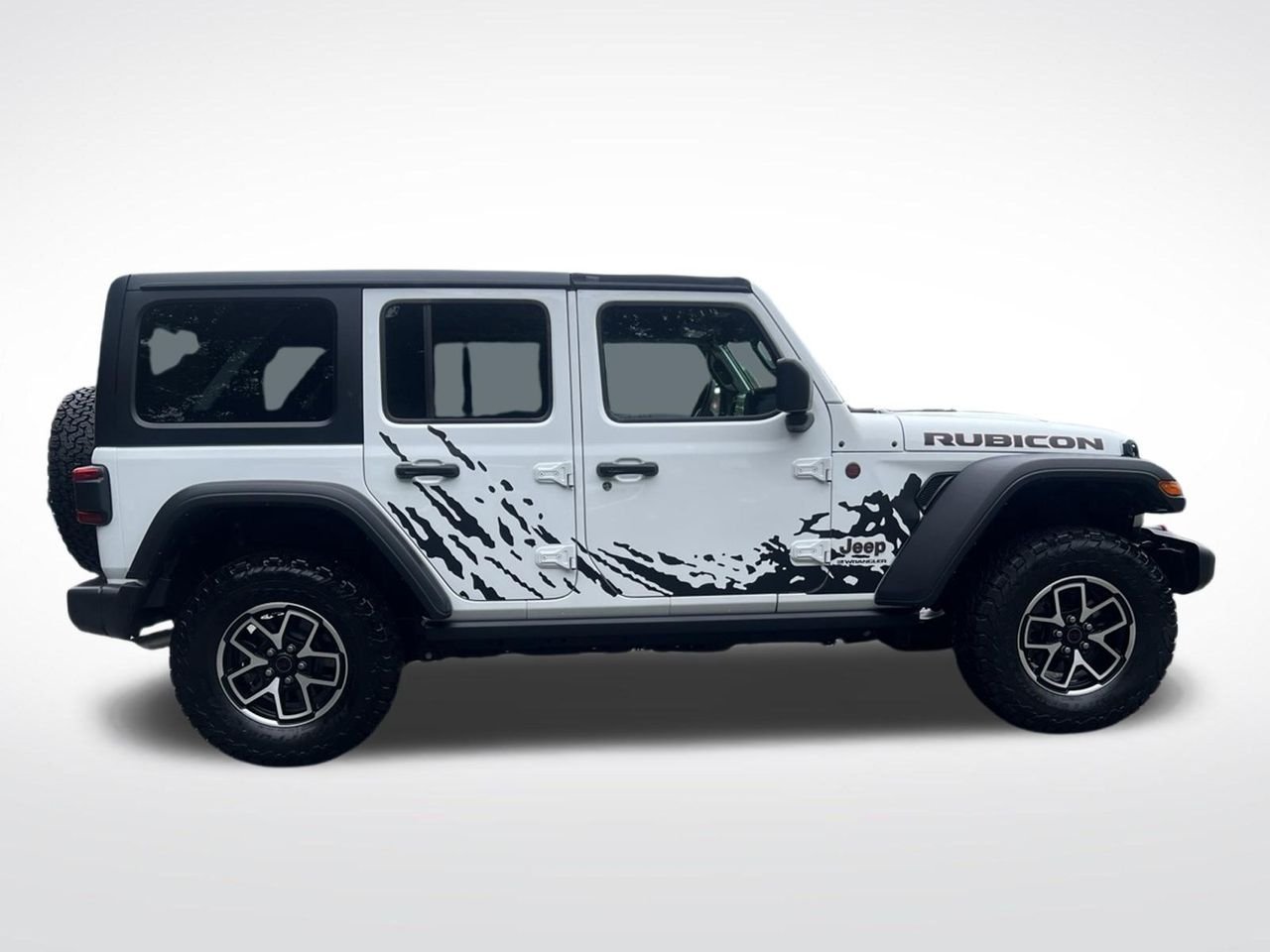 Used 2024 White Jeep Rubicon image 6