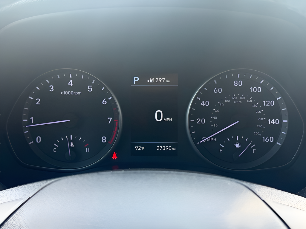 Used 2018 Silver Hyundai Base image 22