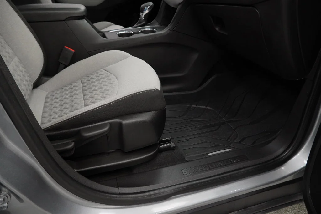 2024 Chevrolet Equinox LS - Photo 32