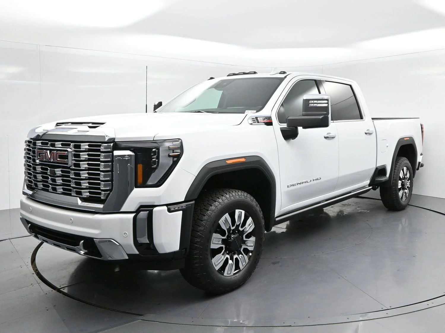Used 2026 Summit White GMC Denali image 3