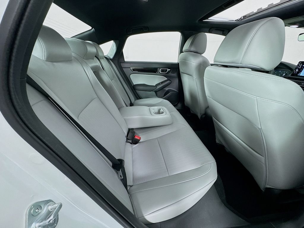 New 2026 Platinum White Pearl Honda Sport Touring image 36