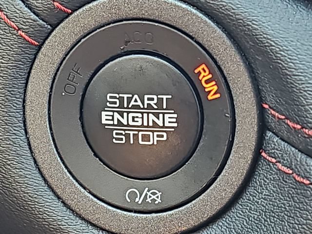 Used 2025  Dodge R/T Premium image 19
