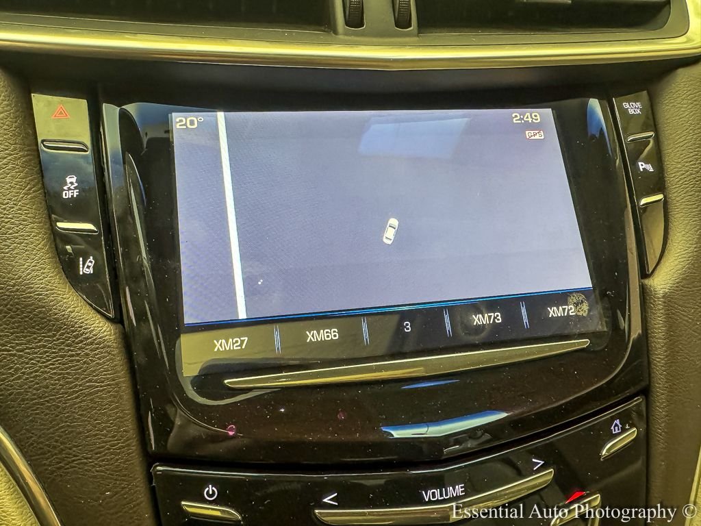 Used 2013 White Diamond Clearcoat Cadillac Premium image 18