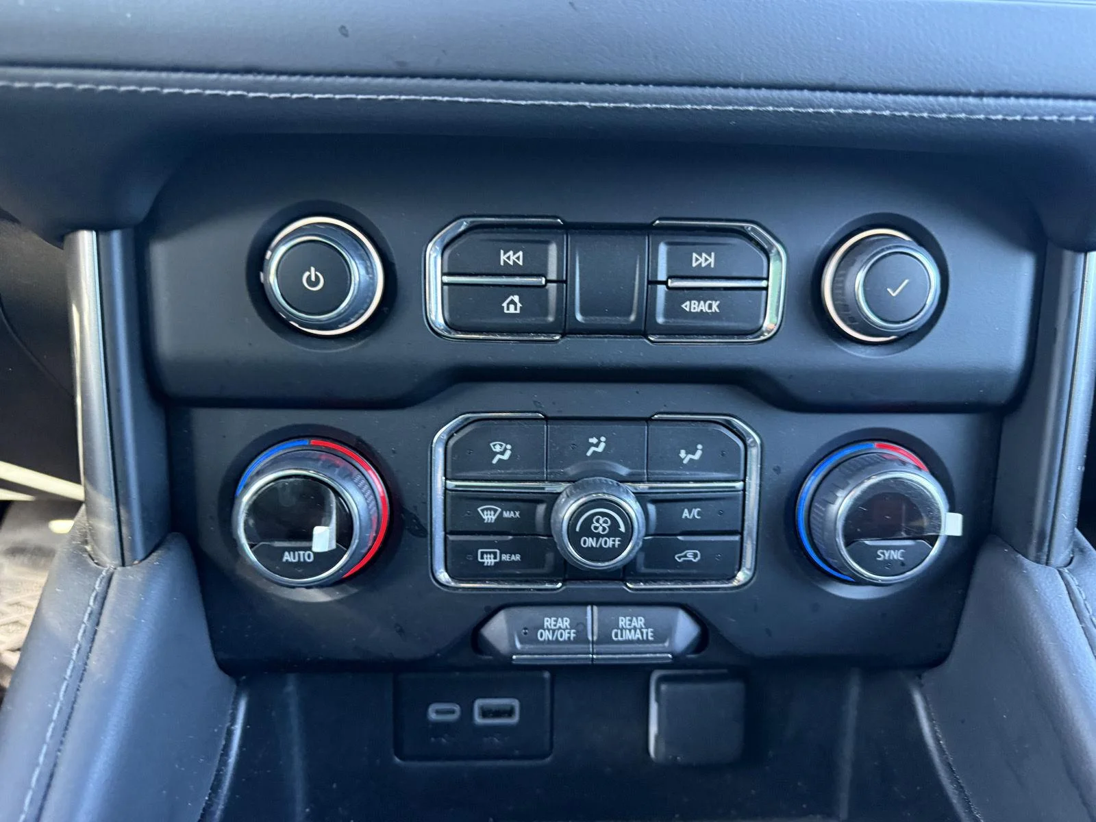 Used 2024 Summit White Chevrolet LS image 14