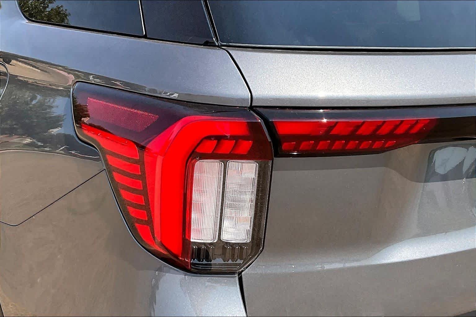 New 2026 Carbonized Gray Metallic Ford Active image 14