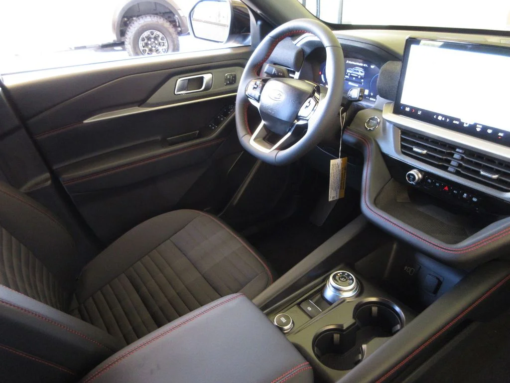 New 2026 Vapor Blue Metallic Ford ST-Line image 22