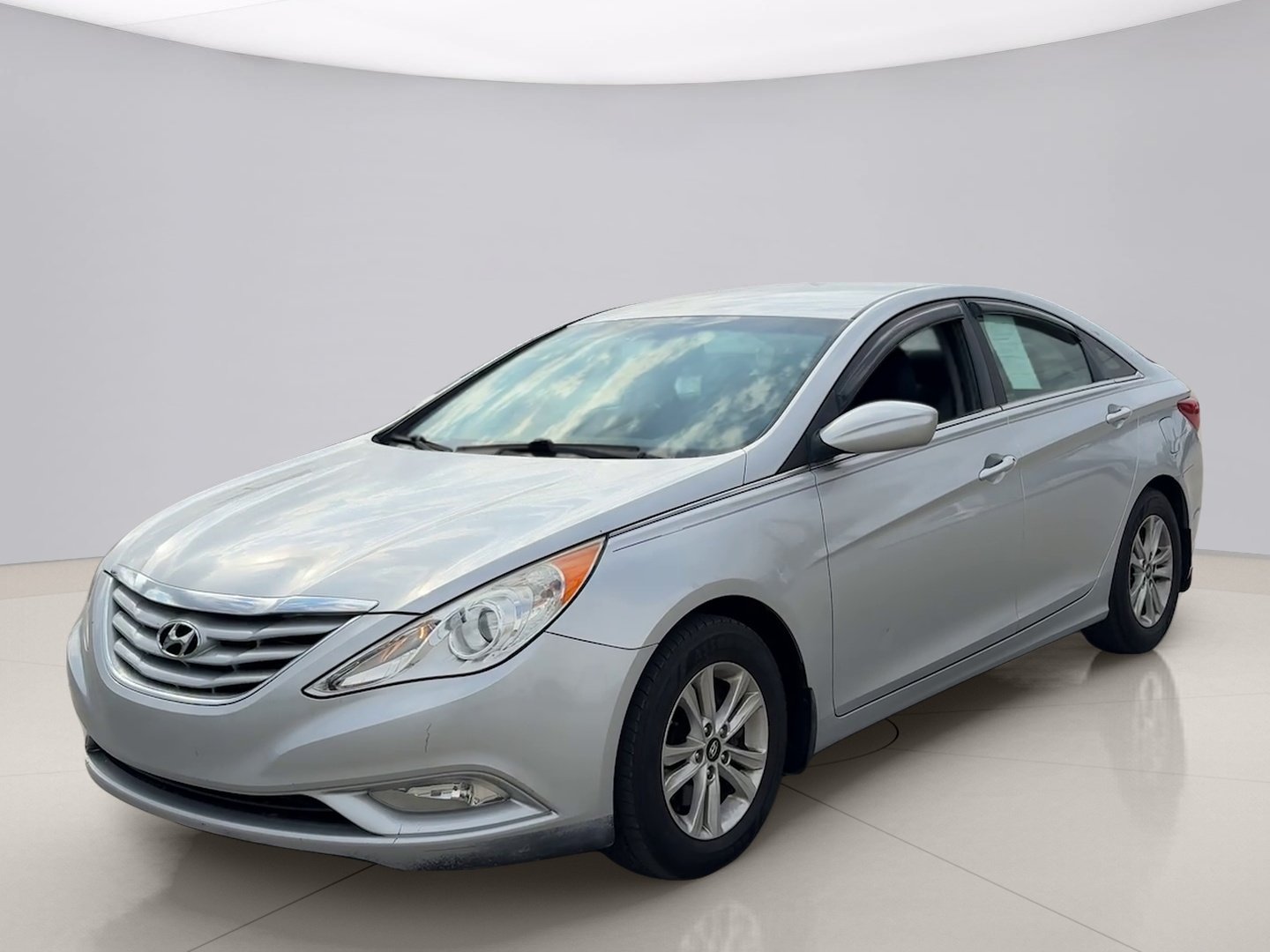 2013 Hyundai Sonata GLS I4 A/T's photo