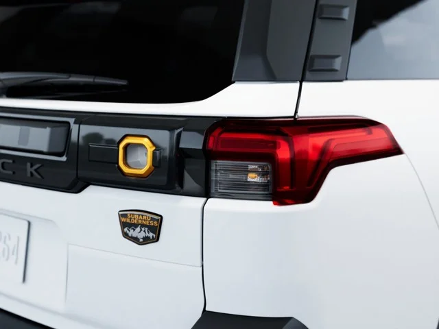 New 2026 CRYSTAL WHITE PEARL Subaru Wilderness image 12