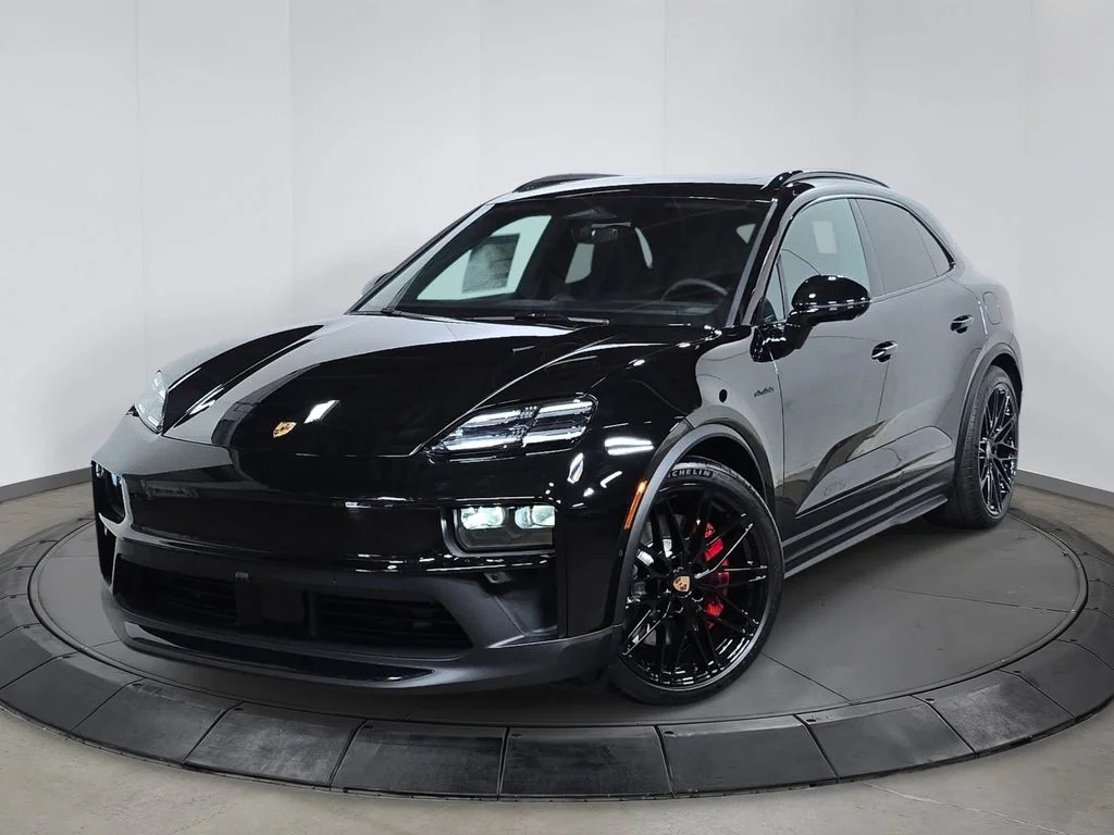 2026 Porsche Macan
