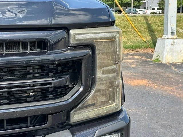 Used 2022 Black Ford Lariat image 3