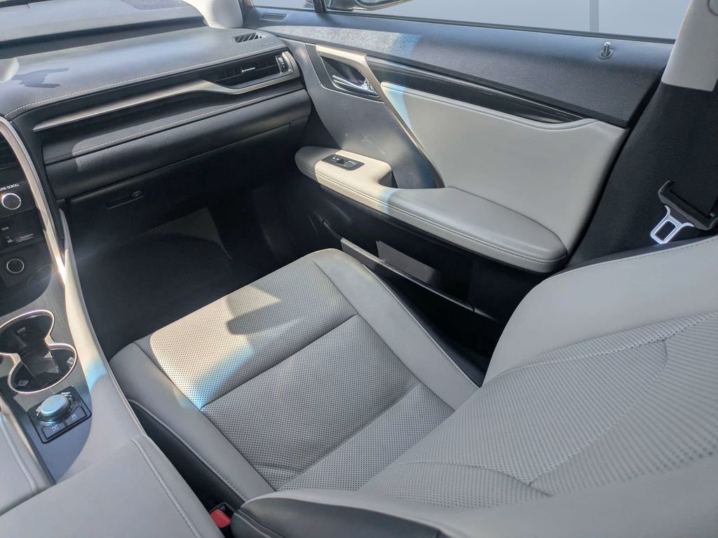 Used 2019 Black Lexus 350 image 23