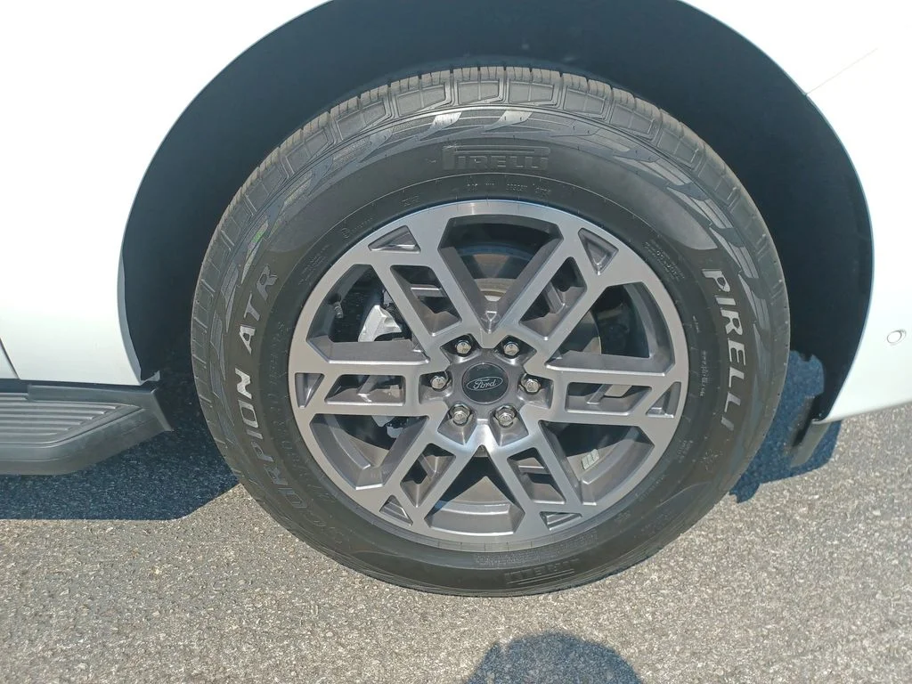 2025 Ford Expedition Active - Photo 7