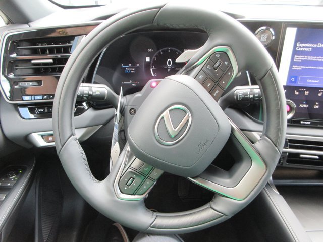 New 2026 Iridium Lexus PREMIUM image 38