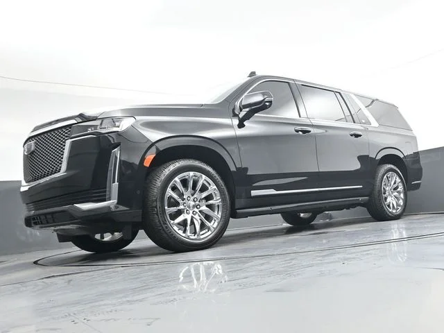 Used 2023 Black Cadillac Premium image 36