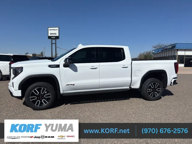 2025 GMC Sierra 1500 AT4