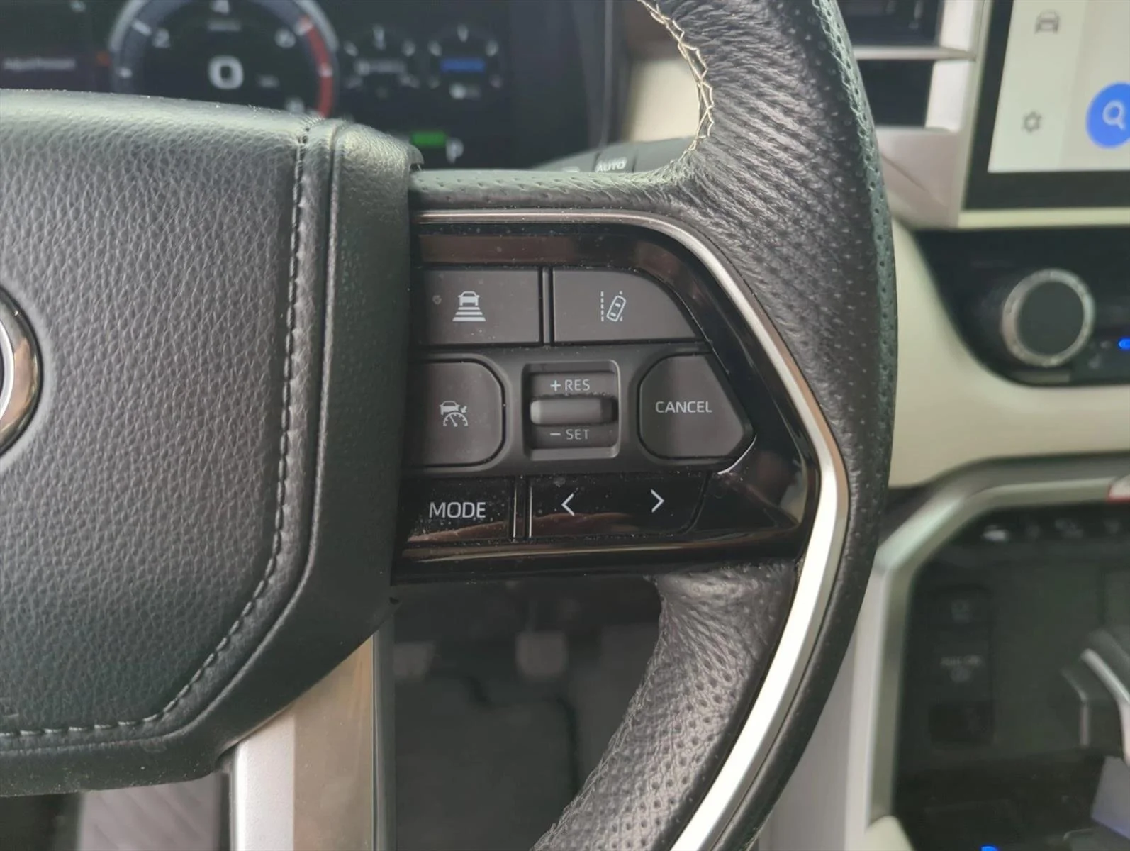 Used 2024 Wind Chill Pearl Toyota Capstone Hybrid image 17