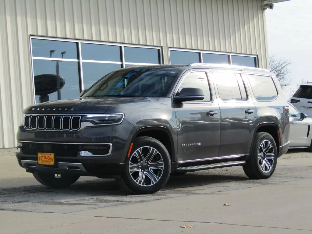 Used 2022 Gray Jeep Series III image 12