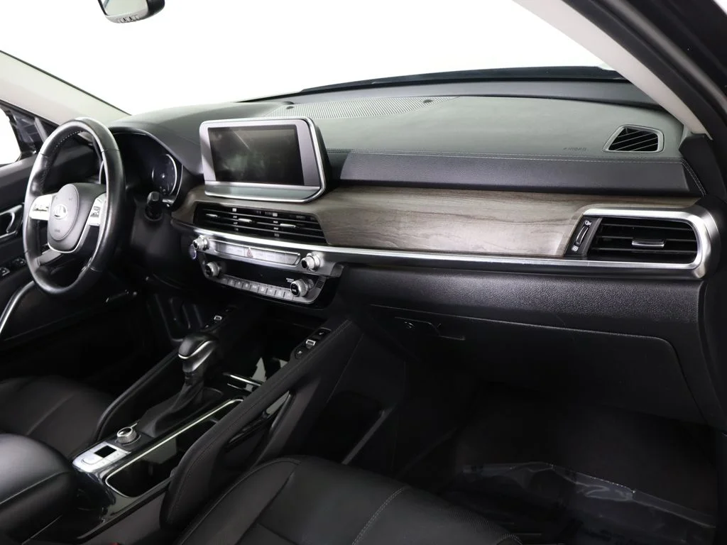 Used 2020 Gray Kia SX image 34