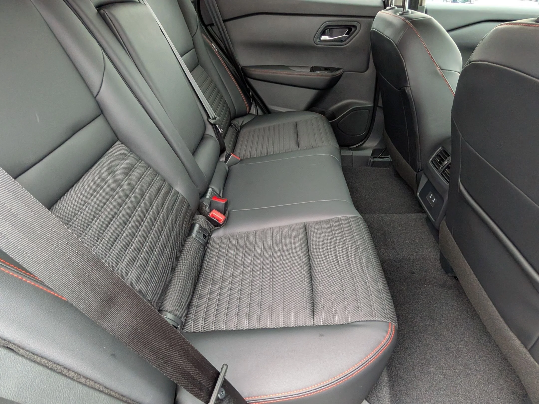 New 2026 Boulder Gray Pearl Nissan Rock Creek® image 24