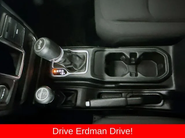 Used 2021 Green Jeep Sport image 16