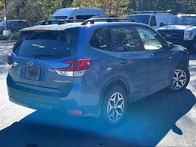 Used 2024 Blue Subaru Premium image 4