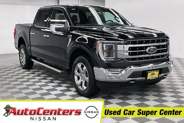 Used 2023 Agate Black Metallic Ford Lariat image 1