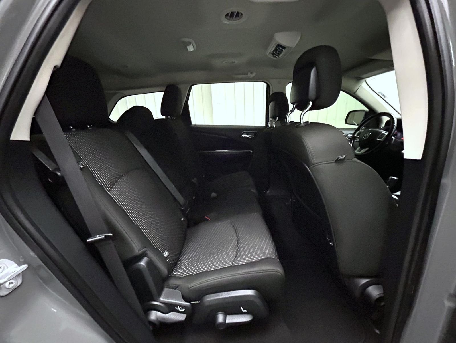Used 2020 Gray Dodge SE image 18