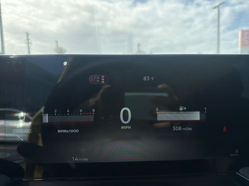 2026 Nissan KICKS SR - Photo 27