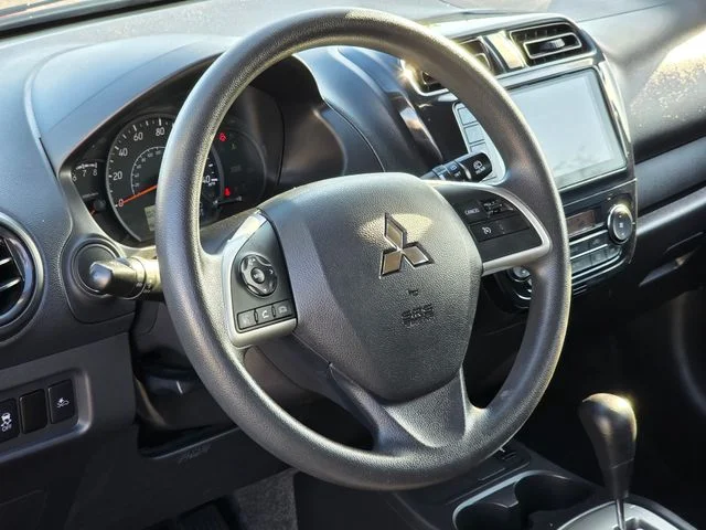 Used 2024 Red Mitsubishi ES image 11