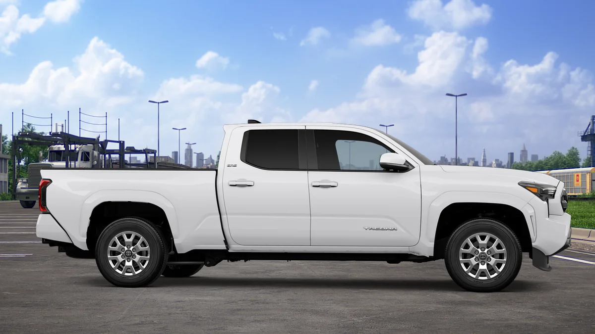 New 2026 Ice Cap Toyota SR5 image 21