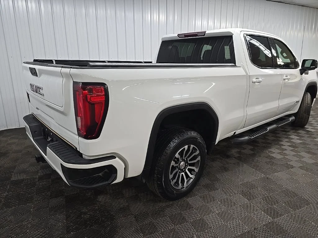 Used 2019 Summit White GMC AT4 image 10