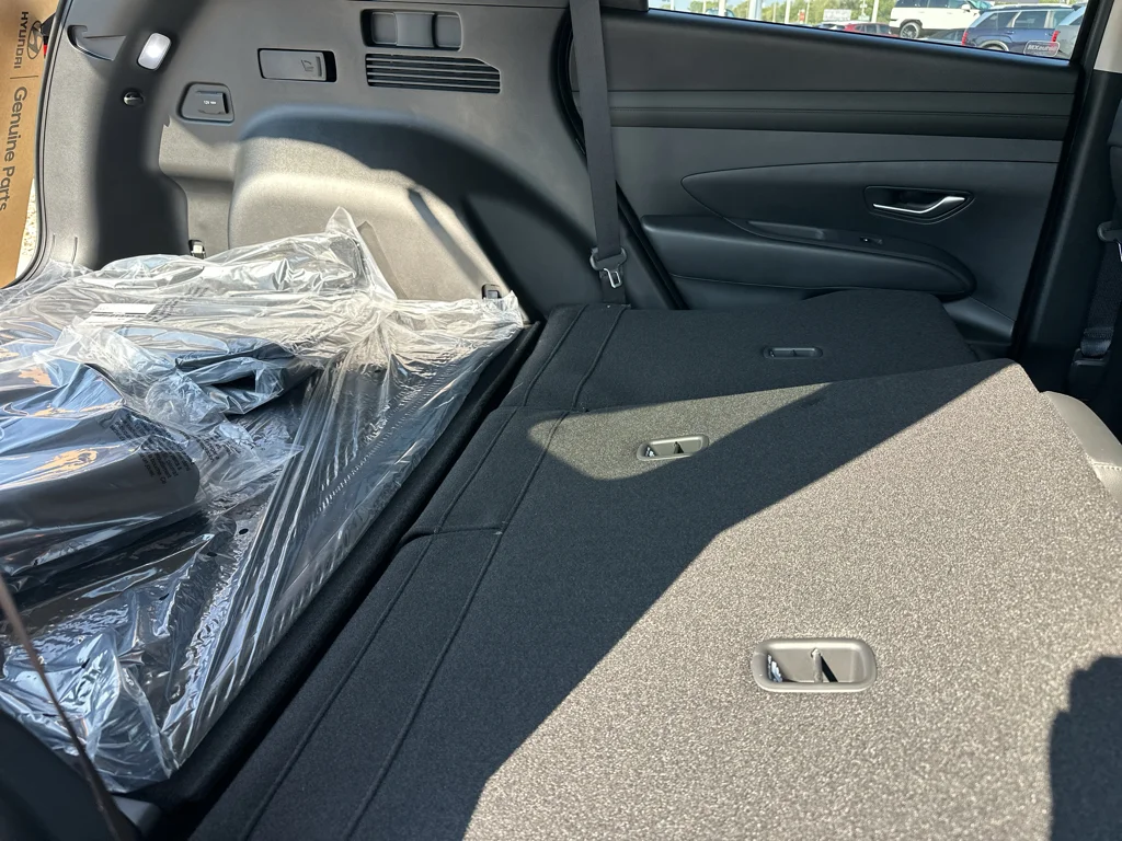 New 2026 Ecotronic Gray Hyundai SEL Plus image 37