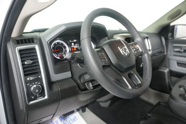 Certified Used 2019 Bright White Clearcoat Ram Warlock image 17