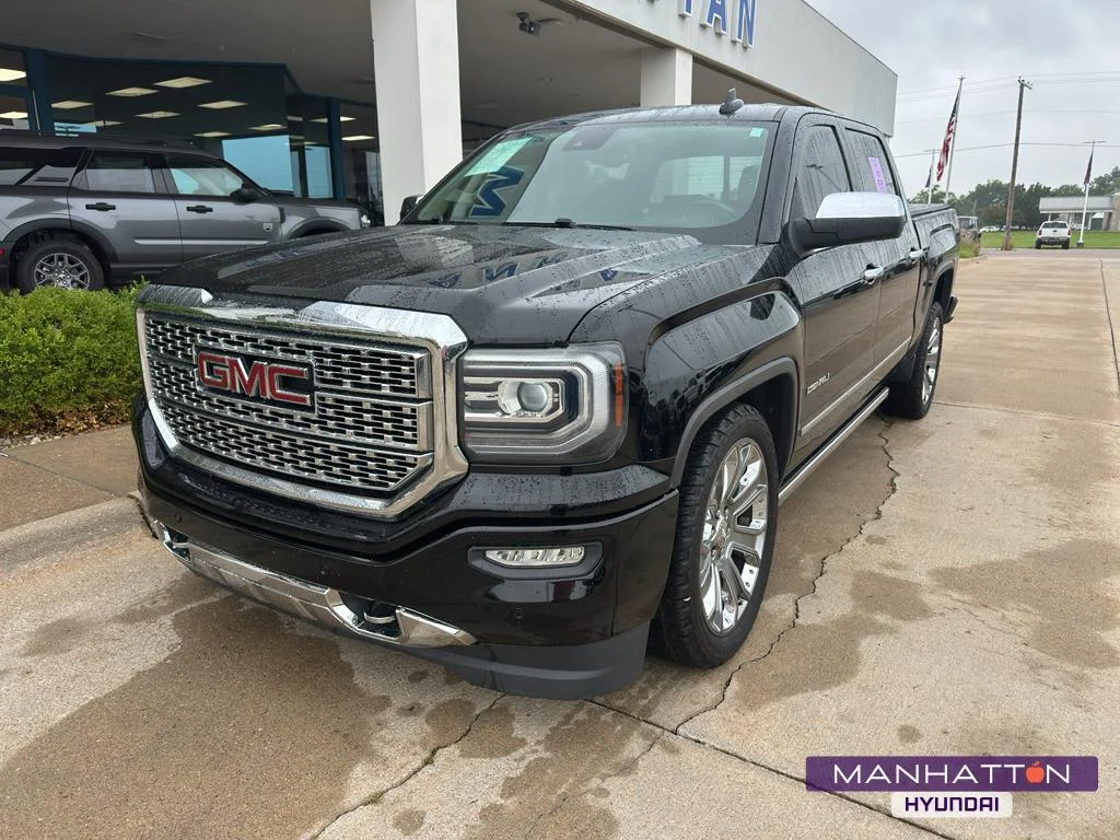 Used 2017 Onyx Black GMC Denali image 1