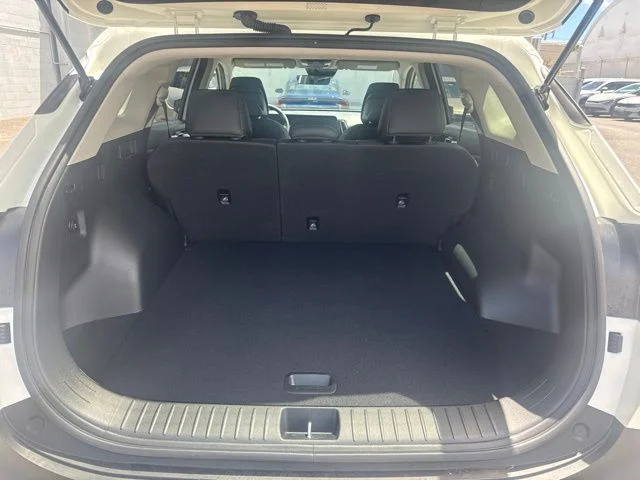 Used 2024 White Kia EX image 12