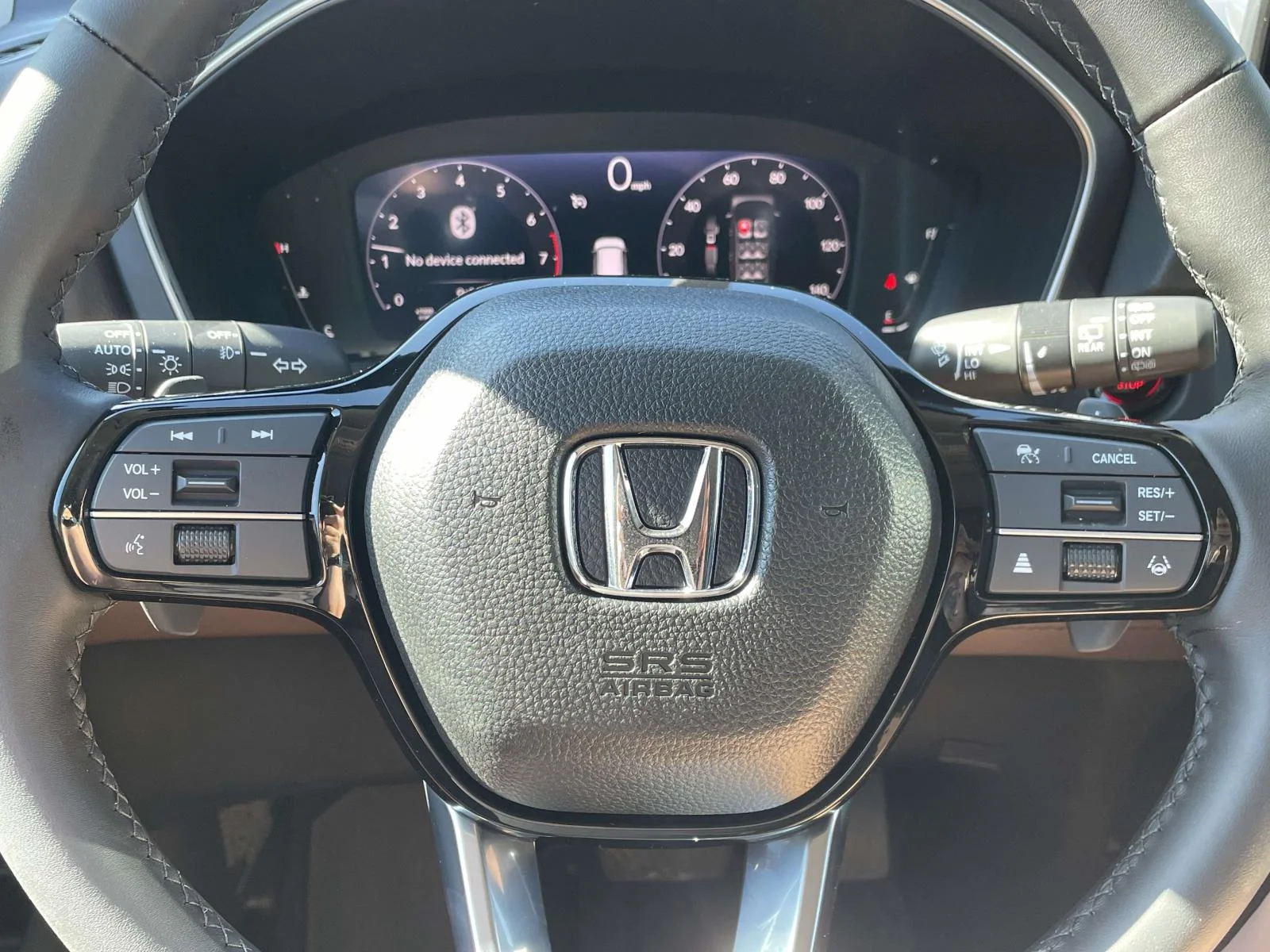 New 2026 Platinum White Pearl Honda TOURING AWD image 8