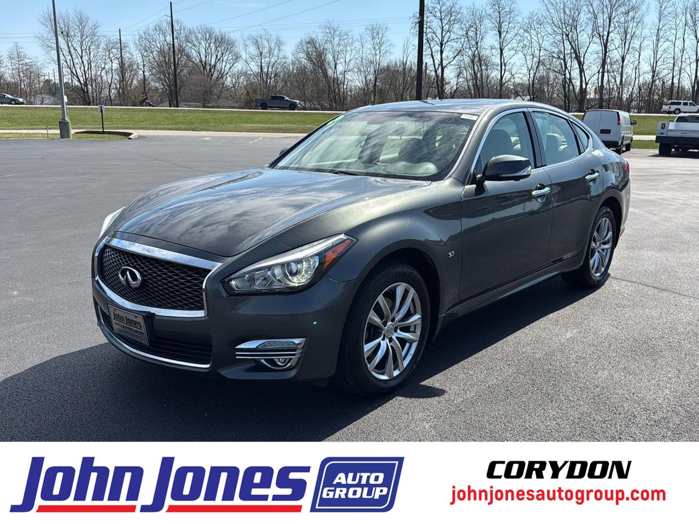 2015 INFINITI Q70 3.7