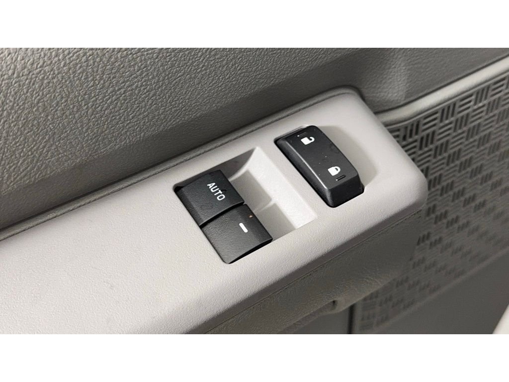 2025 Ford E-Series Cutaway Base - Photo 25