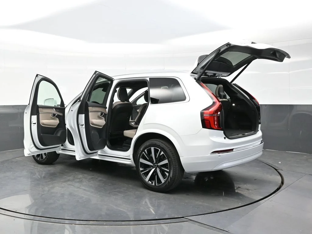 Used 2026 Crystal White Volvo Core image 50