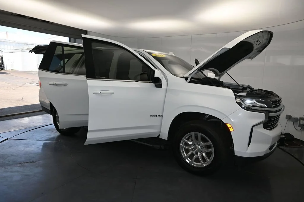 Used 2021 Summit White Chevrolet LT image 13