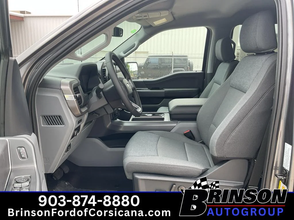 New 2026 Carbonized Gray Metallic Ford XLT image 11
