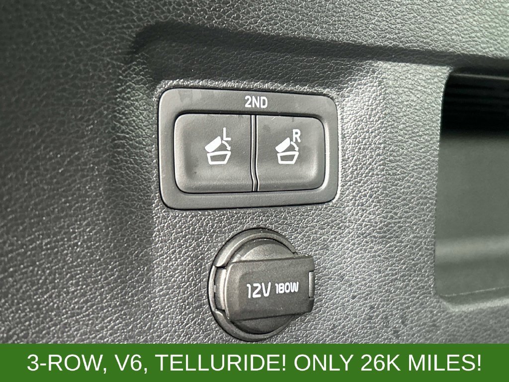 Used 2024 Black Kia S image 12