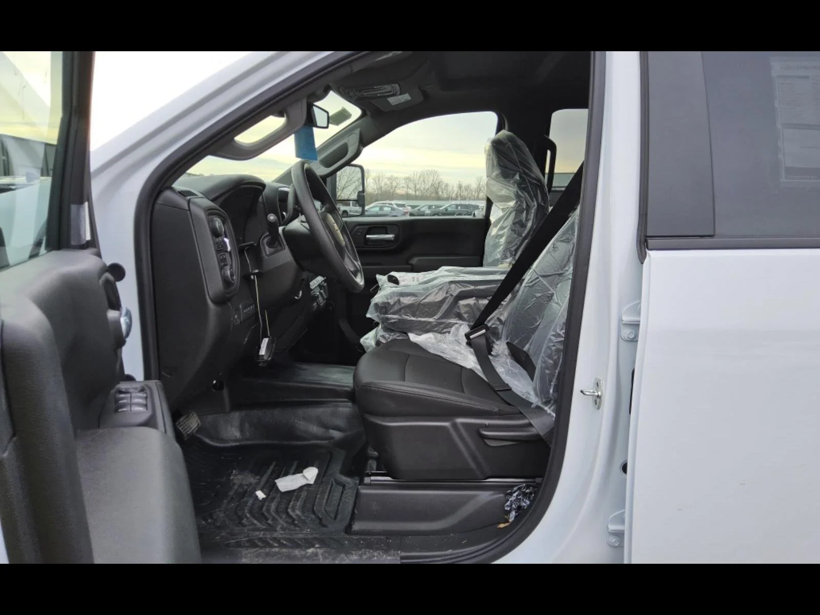 Used 2026 Summit White Chevrolet WT image 13