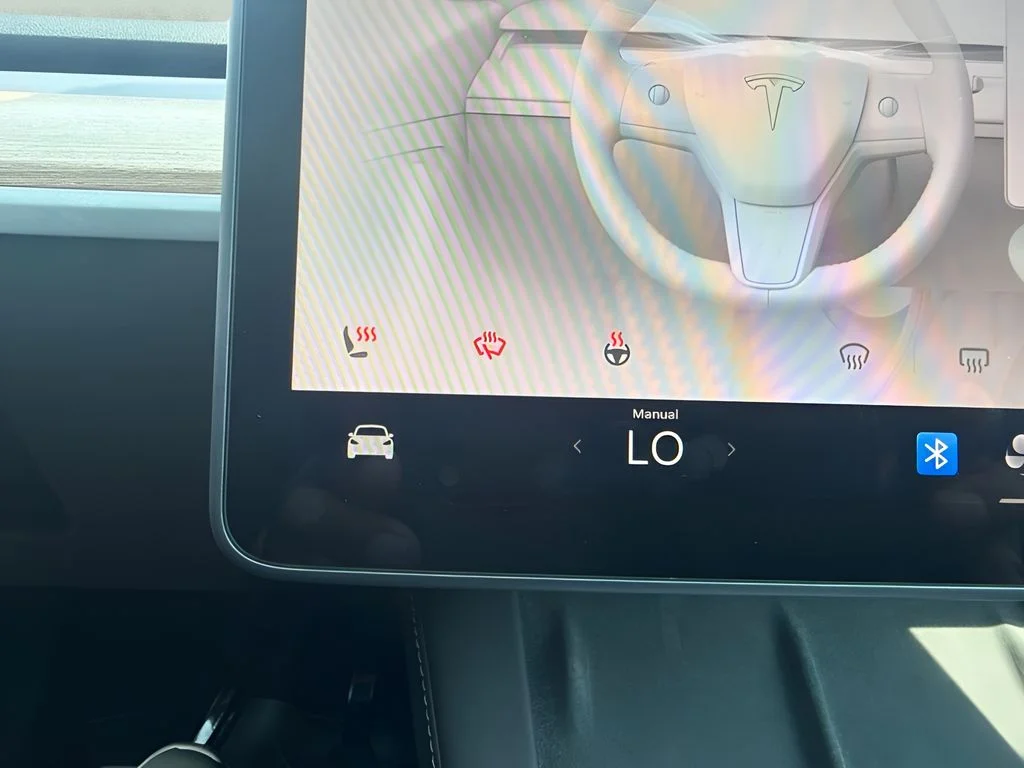 Used 2025  Tesla Long Range image 22